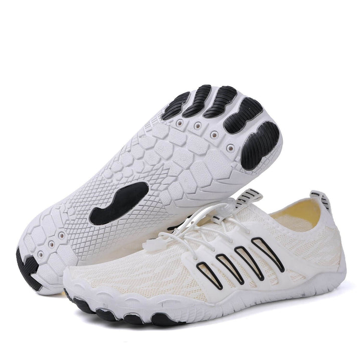 Design de chaussures aquatiques souples, respirantes pour hommes et femmes, garantissant confort et légèreté.