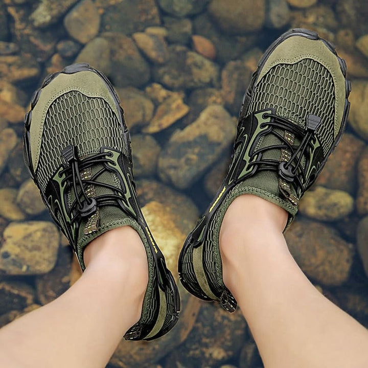 Chaussures aquatiques polyvalentes unisexe, séchage rapide, pour plage, baignade, et sentiers humides.