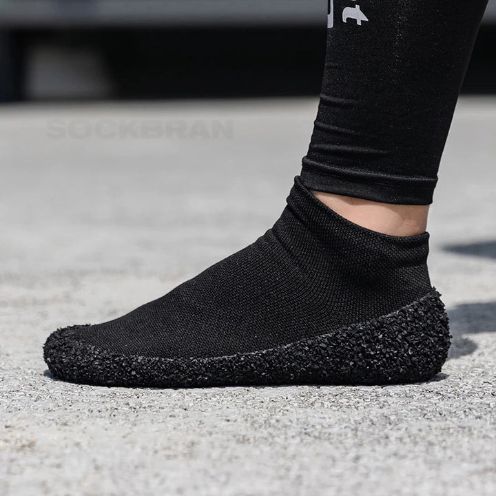 Chaussures aquatiques ultra-légères, confort pieds nus pour toutes vos activités extérieures.