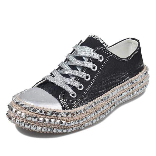 Chaussures de marche élégantes pour femmes, décontractées, avec soutien orthopédique pour confort et bien-être optimal.