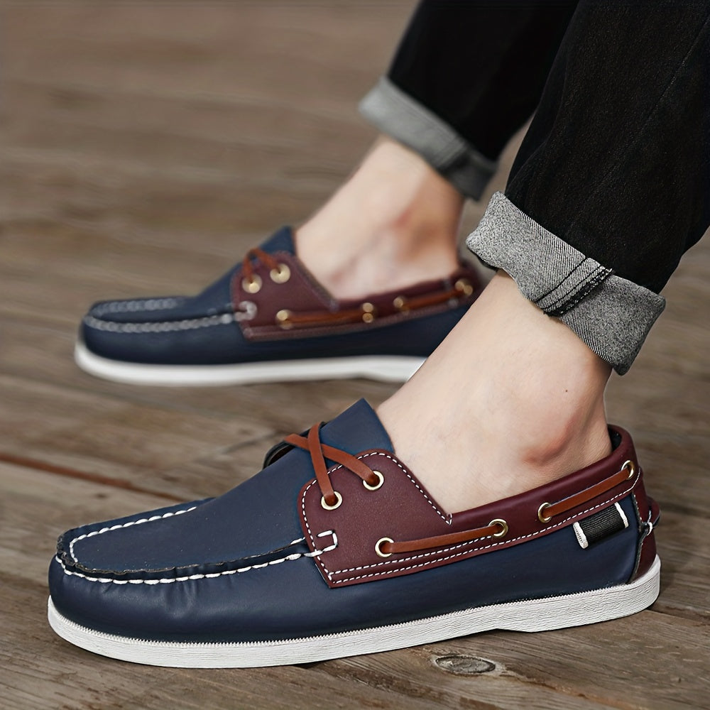 Chaussures bateau homme, robustes et confortables. Style nautique élégant, parfaites pour toutes occasions.