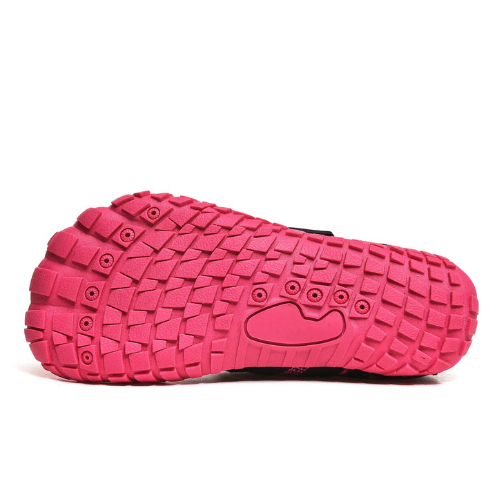 Chaussures d'eau polyvalentes pour enfants, plage, piscine, activités aquatiques, confort pieds nus.