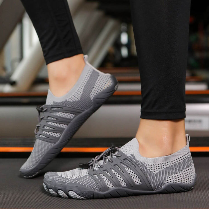 Chaussures d'été ultra-légères et flexibles, parfaites pour la natation et les activités aquatiques.
