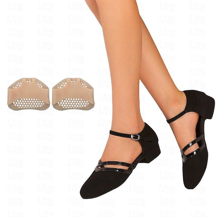 "Chaussures de danse femme en daim noir avec bride réglable, semelle flexible et talon bas pour confort optimal."