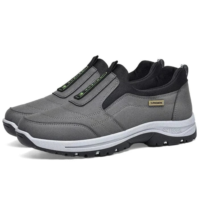"Chaussures de marche antidérapantes légères, confortables avec semelle résistante, idéales pour randonnée et extérieur."