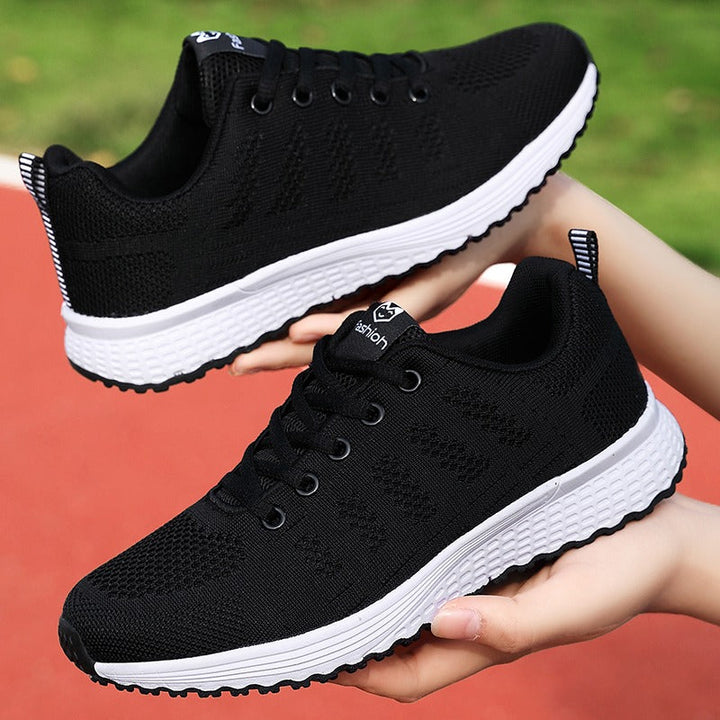 Chaussures de marche femme pour le quotidien, avec semelle souple pour un amorti optimal.