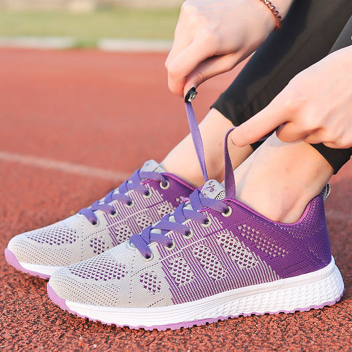 Chaussures de sport femme antidérapantes, offrant un maintien et un confort excellents pour l'exercice.