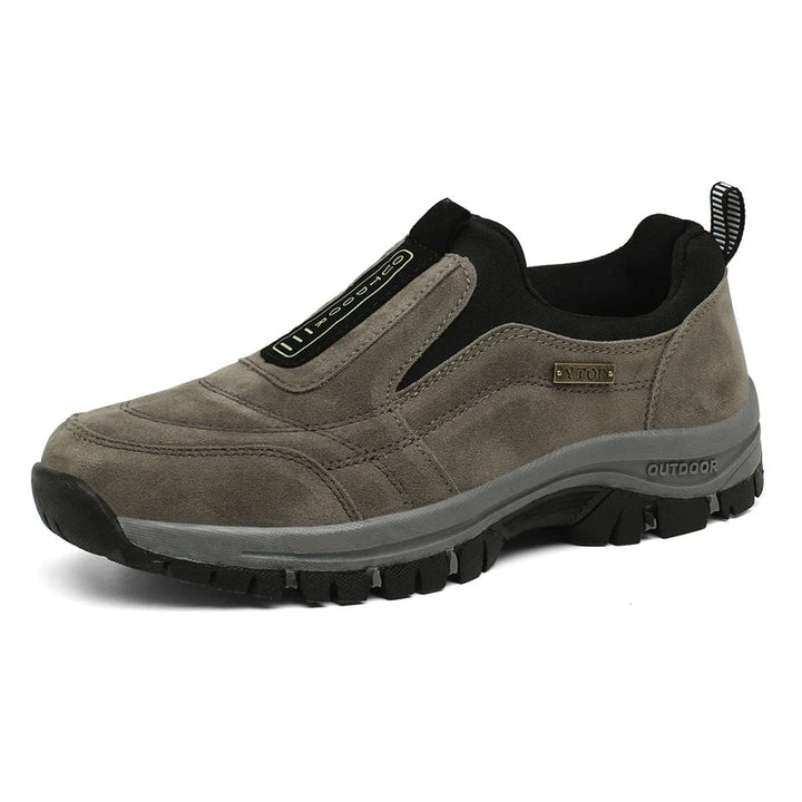 Chaussures de marche unisexes à enfiler, antidérapantes pour confort optimal. Idéales extérieur et usage quotidien.