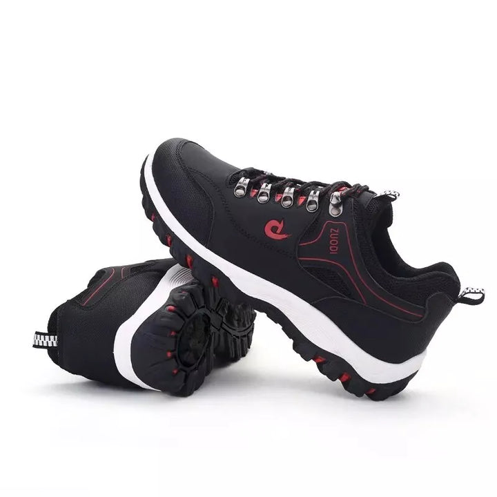 Chaussures de randonnée pour hommes, performance et style moderne, conçues pour les aventures outdoor avec élégance.