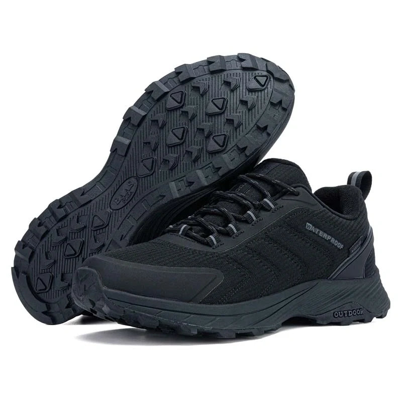 Chaussures de marche hommes confortables, imperméables et respirantes, parfaites pour longues randonnées.