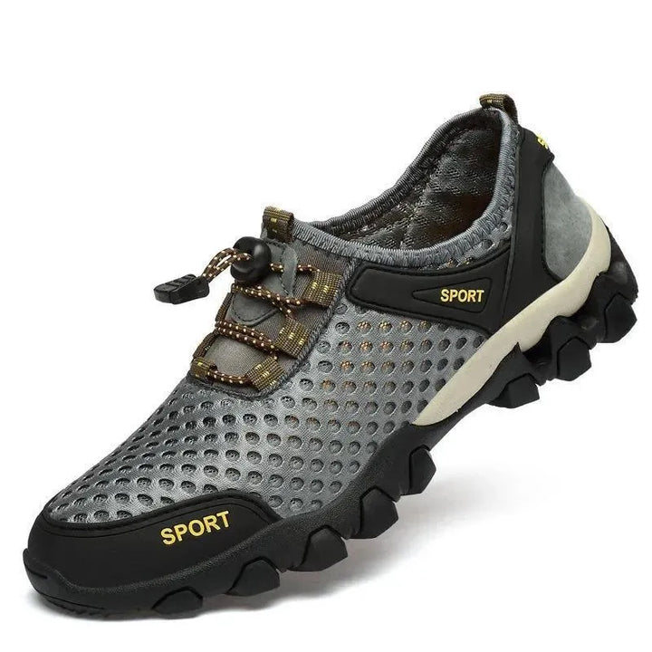 Chaussures de randonnée pieds nus. Offrent confort supérieur, flexibilité et adhérence pour homme et femme en terrain varié.