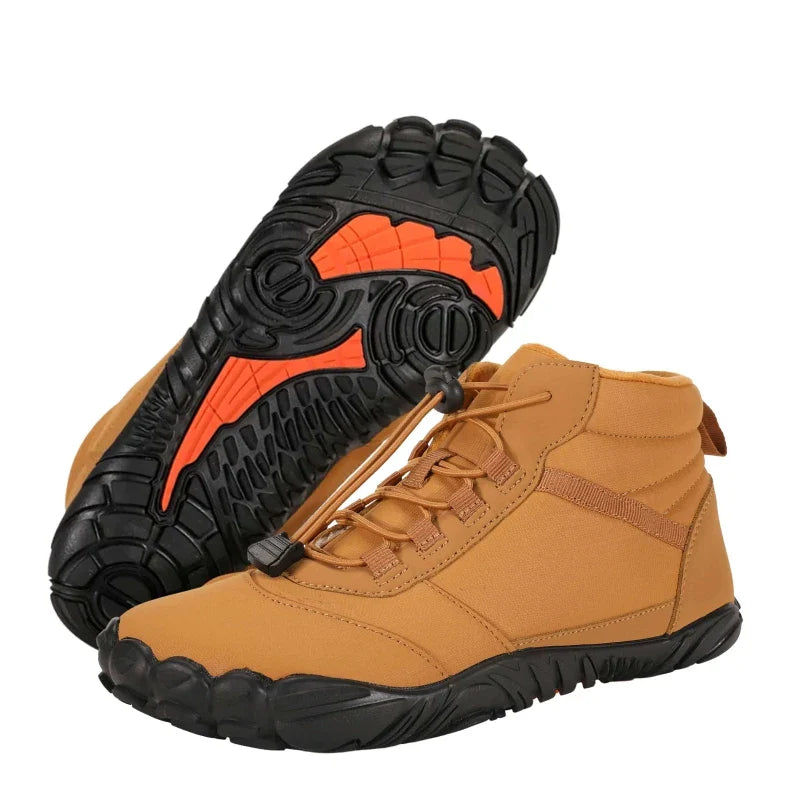 Chaussures de randonnée pieds nus unisexes hivernales. Confort, chaleur et adhérence pour l'extérieur.