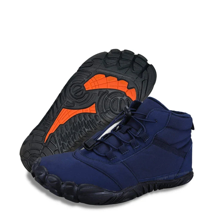 Chaussures de randonnée pieds nus pour l'hiver. Antidérapantes, chaudes et imperméables pour tout sentier.