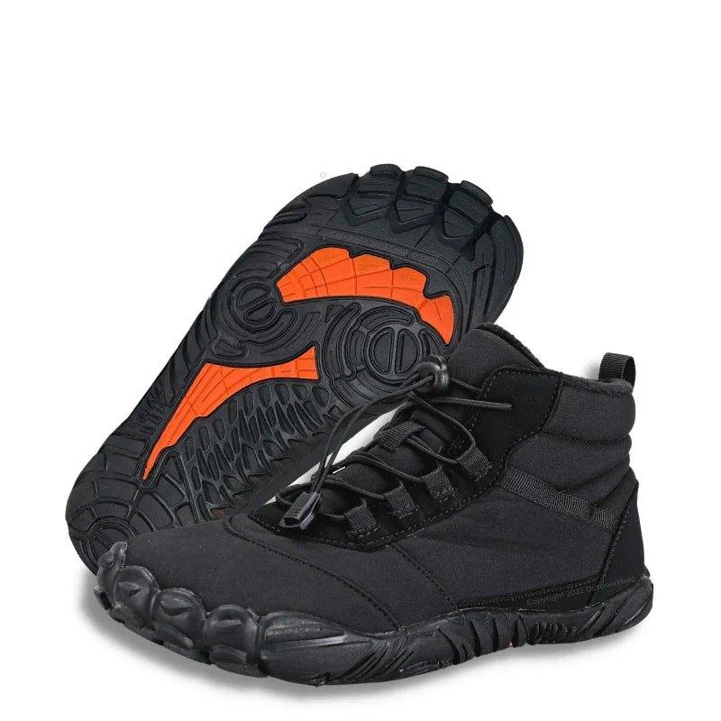 Randonnée pieds nus en hiver : ces chaussures souples, chaudes et antidérapantes sont parfaites pour l'extérieur.