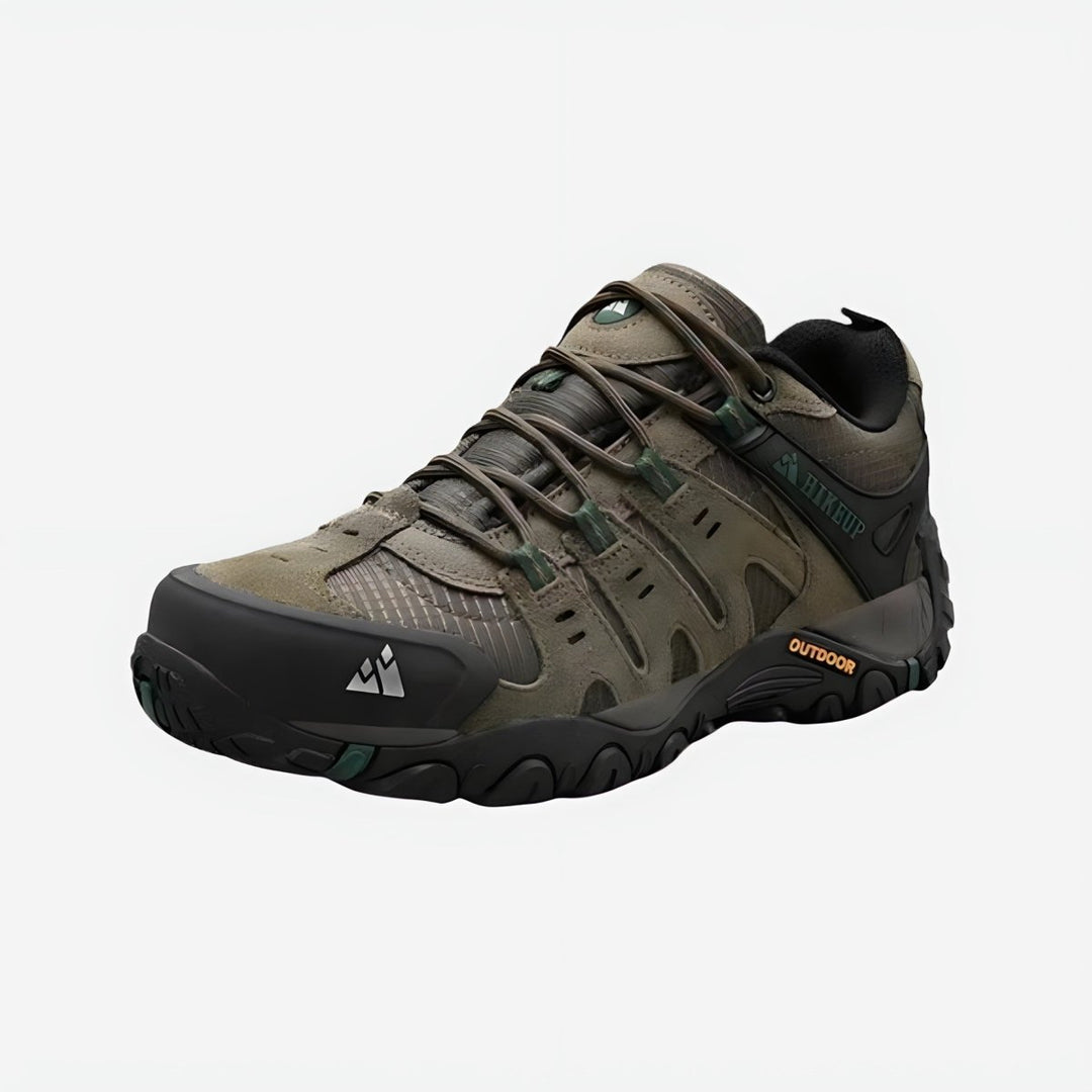 Chaussures de randonnée robustes homme, semelle antidérapante, style moderne, idéales terrain montagneux, confort optimal.