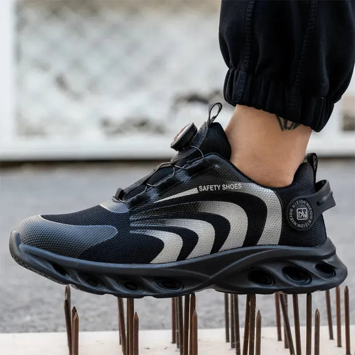 Chaussures de sécurité mixtes avec système de laçage rapide à bouton rotatif, offrant confort et adhérence.