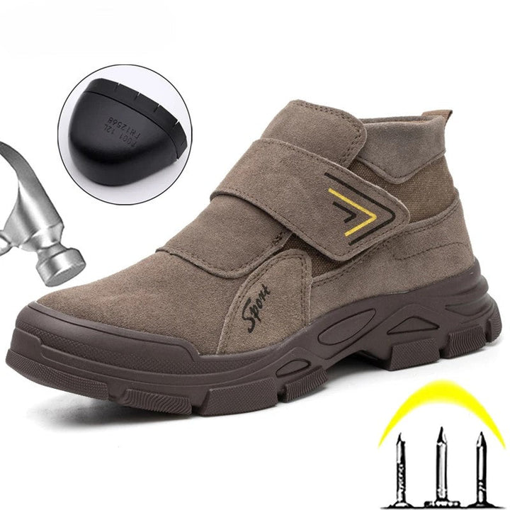 Semelle anti-perforation visible des chaussures de sécurité hommes. Adhérence et protection fiables pour tous les terrains.