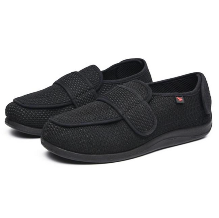 Chaussures diabétiques respirantes en maille pour un confort optimal et le soutien des pieds sensibles.