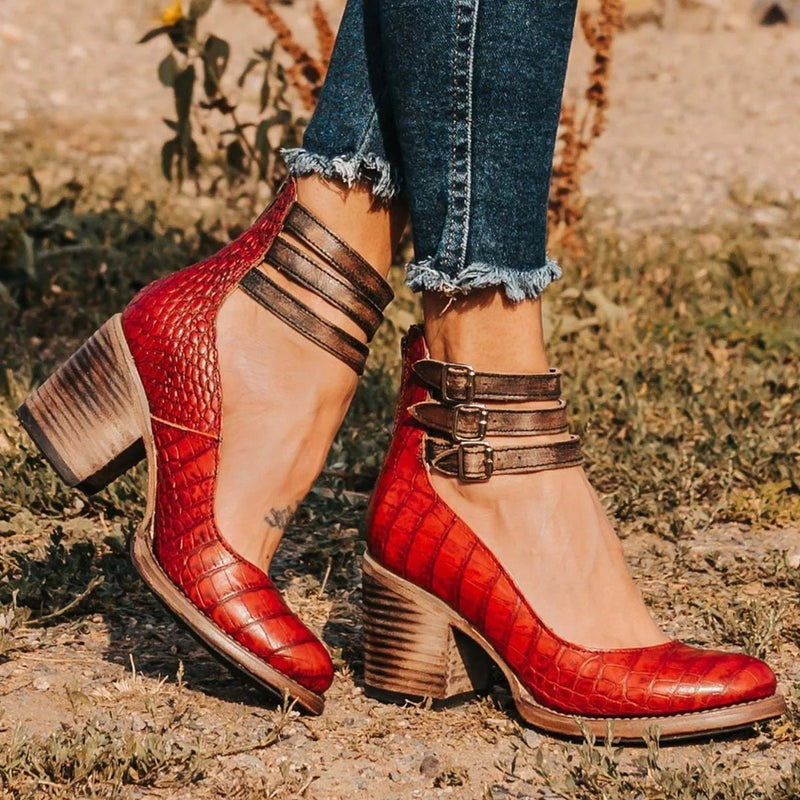 "Chaussures femme à talons Norla, élégantes, profil élancé, matériaux haut de gamme, confort optimal pour longue durée."
