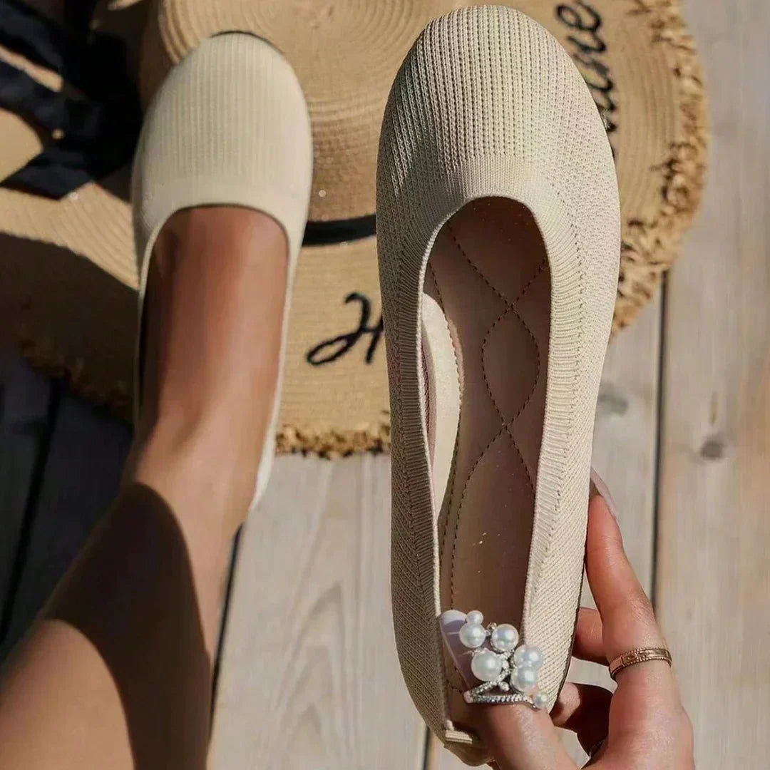 Chaussures orthopédiques femme, respirantes pour automne. Bien-être et soutien pour les activités quotidiennes.