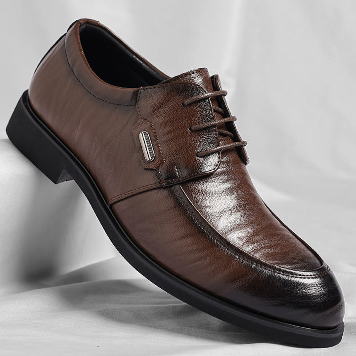 Chaussures professionnelles homme Bayron noires, design classique, offrent élégance et confort pour le travail.