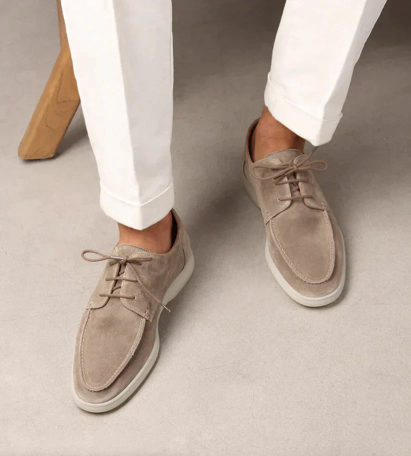 Chaussures habillées homme en cuir beige clair/marine. Design élégant et classique. Confort optimal.