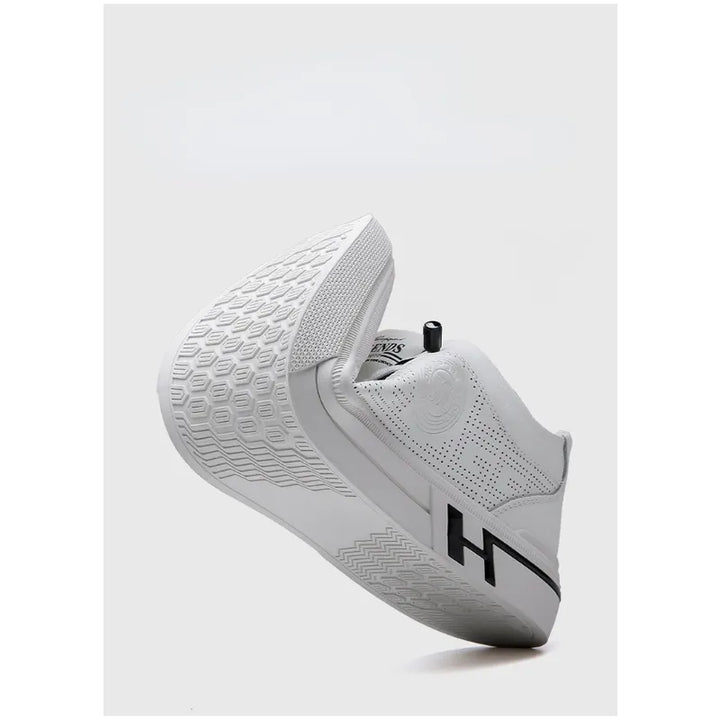 Chaussures pour hommes Italian Ecke édition limitée. Style décontracté, confort et adhérence assurée.