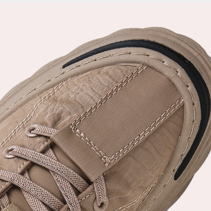 Chaussures homme élégantes, confort optimal.  Design intemporel, parfaites pour toutes occasions.