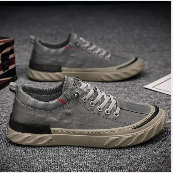 Chaussures homme élégantes, confort optimal.  Design intemporel, parfaites pour toutes occasions.