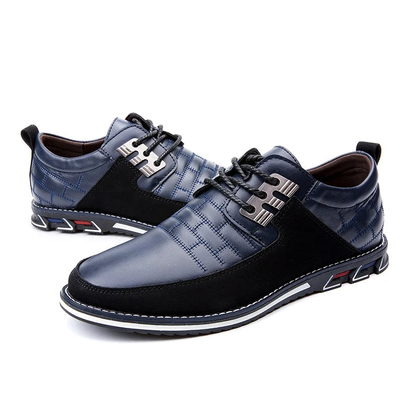 Chaussures en cuir véritable pour hommes, dotées d'une semelle épaisse assurant un confort optimal.