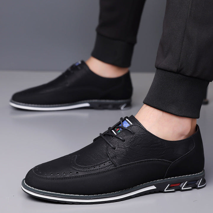 Chaussures homme décontractées élégantes, parfaites pour le quotidien urbain, assurant confort et style.