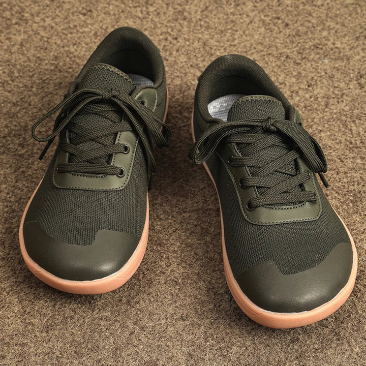 Chaussures hommes flexibles pour marche pieds nus naturelle, légères et idéales pour l'été.