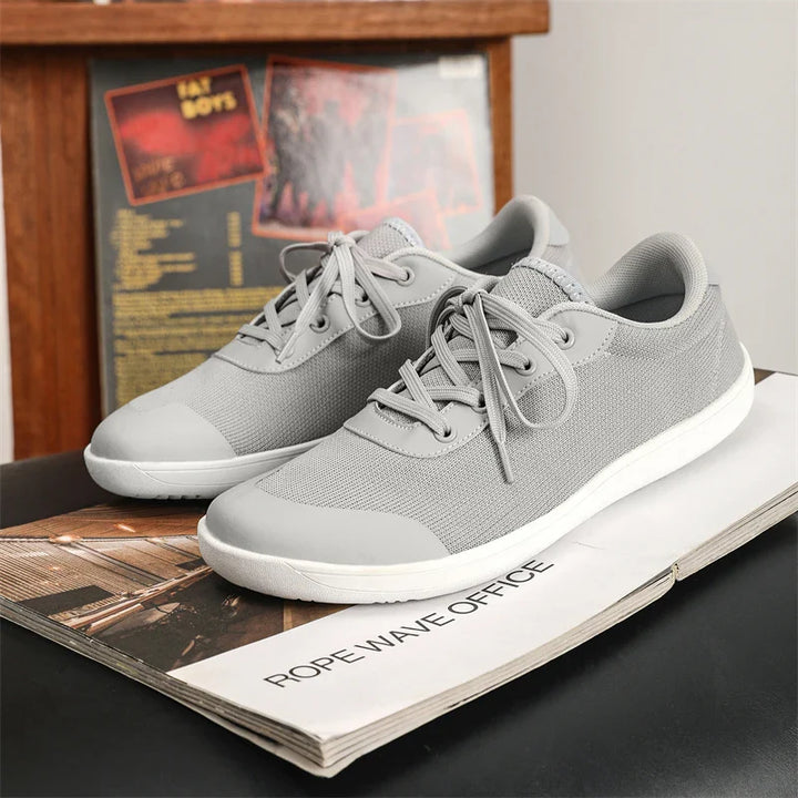 Chaussures de plein air hommes, larges, respirantes, antidérapantes pour marche pieds nus confortable en été.