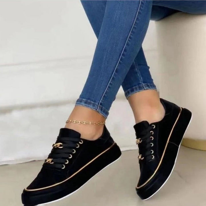Vue des chaussures Kate pour femmes, design élégant et semelle conçue pour un confort orthopédique durable.