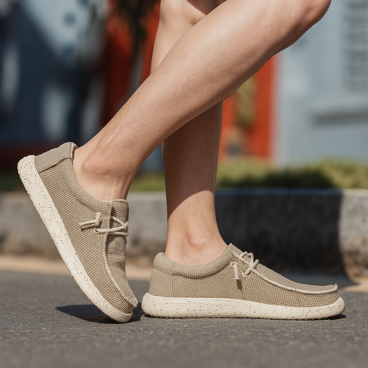 Chaussures légères en maille pour homme, confortables et respirantes, faciles à enfiler, idéales pour un style décontracté.