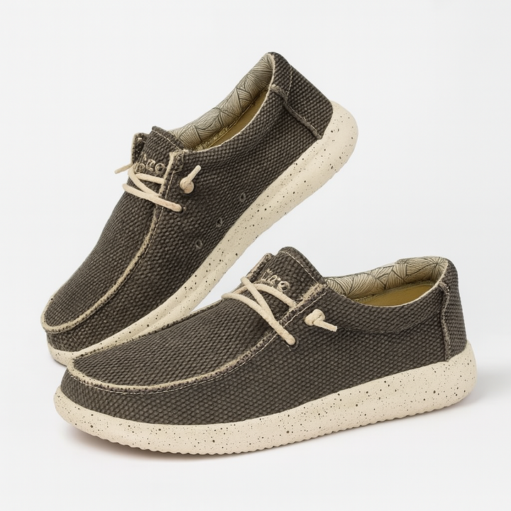 Chaussures légères en maille pour homme, confortables et respirantes, faciles à enfiler, idéales pour un style décontracté.