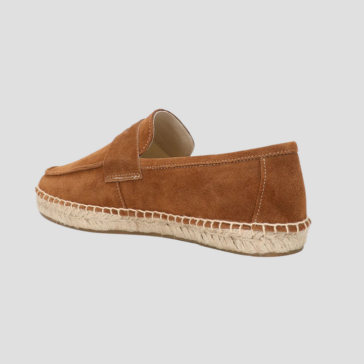"Chaussures mocassins espadrilles en daim beige, semelle jute, style méditerranéen, pour homme, élégance décontractée"