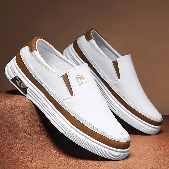 Chaussures orthopédiques à enfiler pour hommes, élégantes et confortables pour la marche quotidienne.