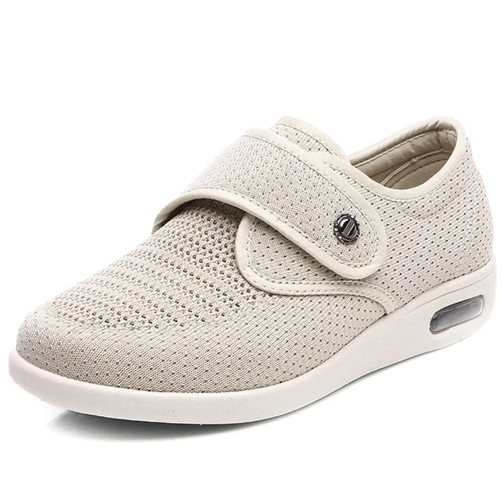 Chaussures orthopédiques femme pour diabétiques et pieds sensibles, offrant un soulagement de l'œdème.