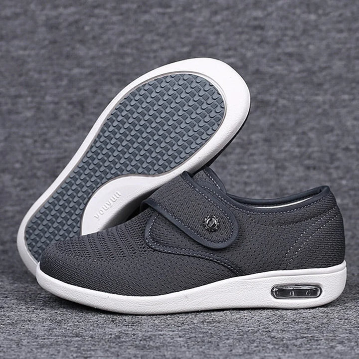 Soulagement quotidien avec ces chaussures orthopédiques femme, idéales pour oignons, pieds sensibles et douleur.