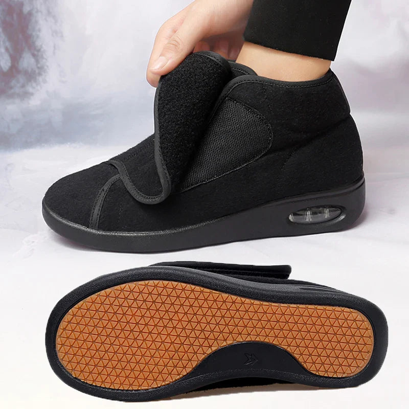 Femme portant des chaussures orthopédiques montantes chaudes et confortables, parfaites pour l'hiver.