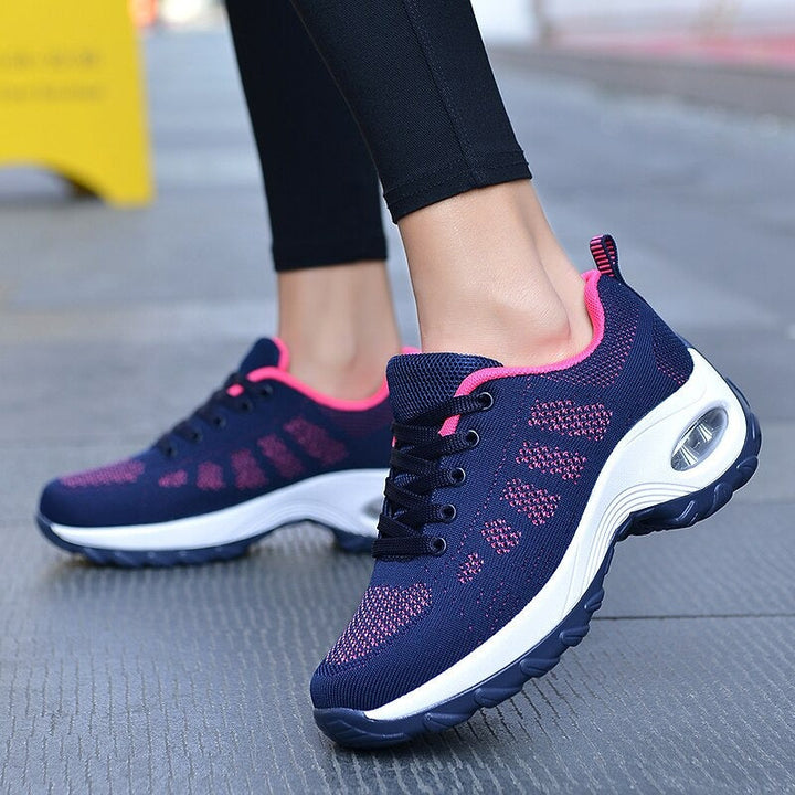 Chaussures orthopédiques Neoli pour femmes, confort et soulagement douleur talon.