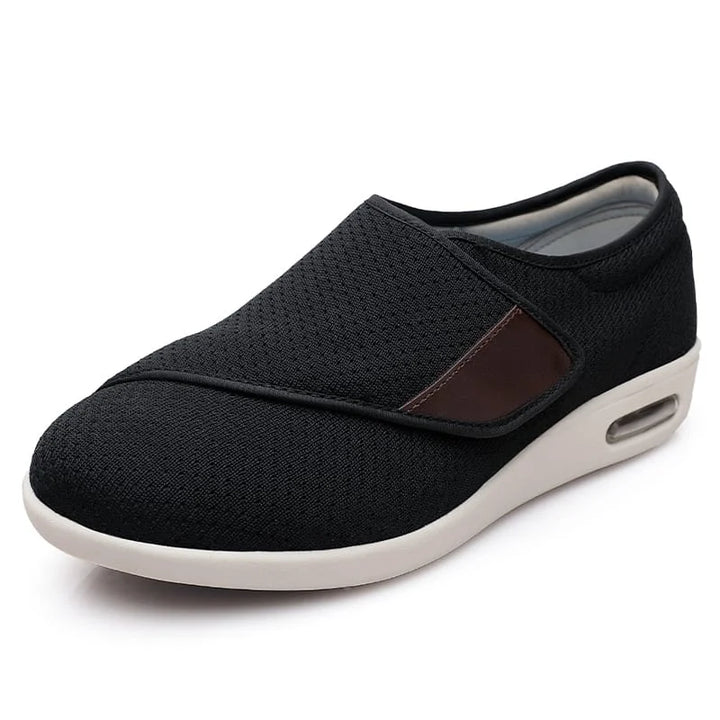 Chaussures diabétiques confortables et respirantes, conçues pour réduire la pression et soutenir les pieds.