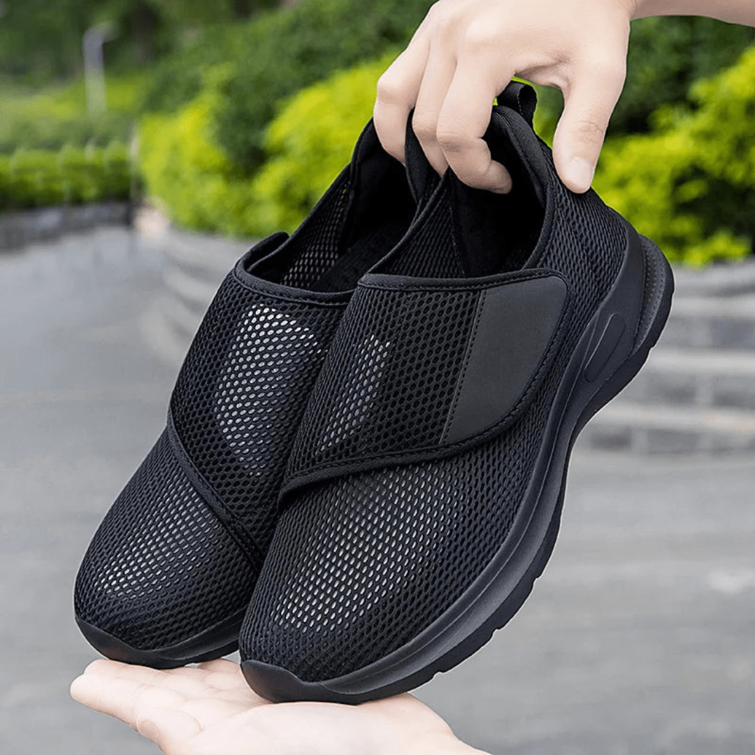 "Chaussures orthopédiques élégantes pour femmes, confort optimal pour pieds larges et gonflés, matériau respirant."