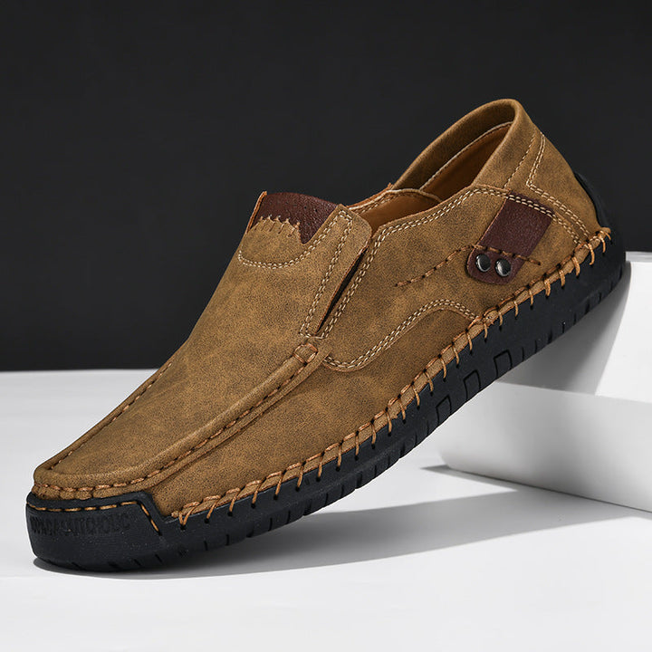 Chaussures orthopédiques homme, confort optimal, soutien du pied, design élégant, faciles à enfiler.