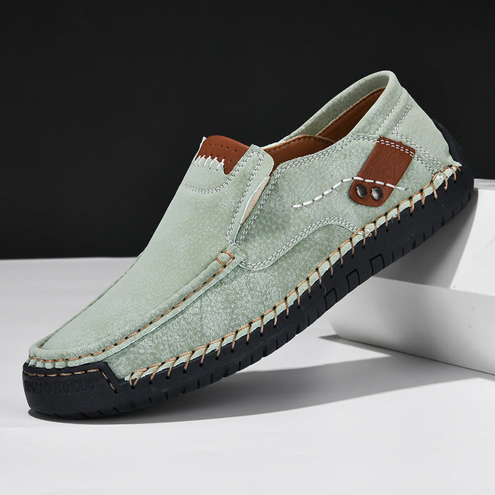 Chaussures orthopédiques homme, confort optimal, soutien du pied, design élégant, faciles à enfiler.