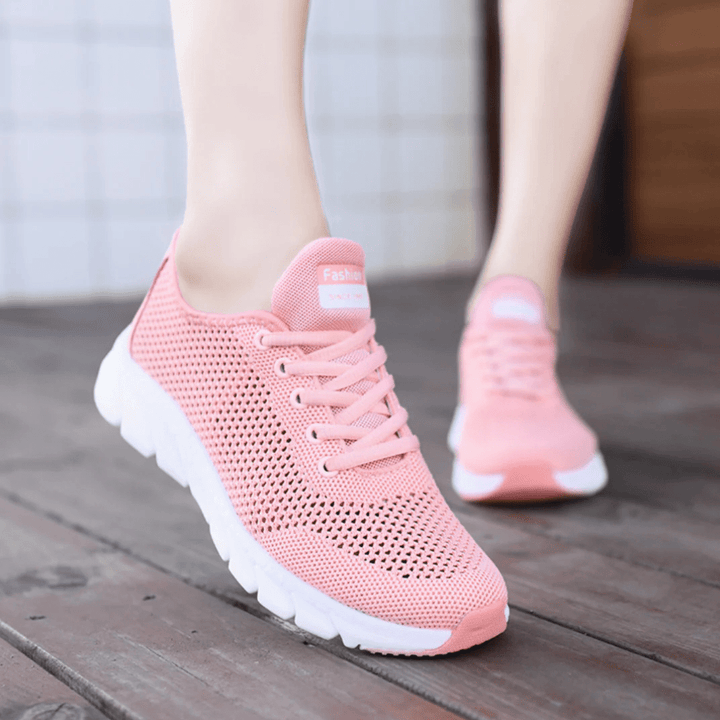 "Chaussures orthopédiques modernes pour femmes, confort respirable, design élégant, couleurs : Blanc, Noir, Rose."