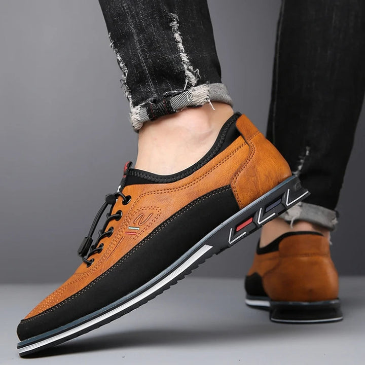 Chaussures Oxford homme élégantes et confortables.  Design classique, cuir raffiné.