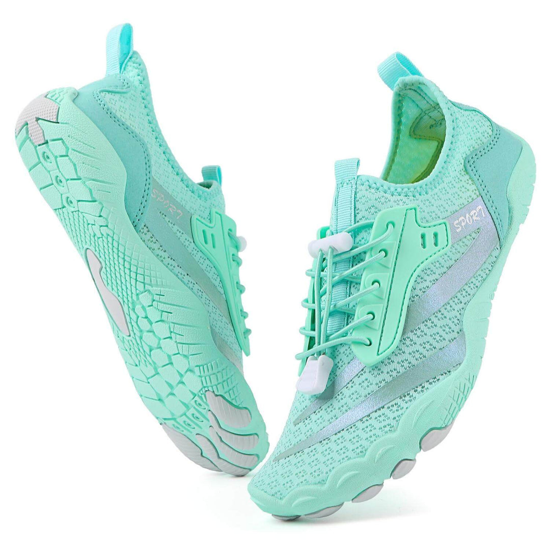 Chaussures Feel Pro pour hommes et femmes, offrant confort et flexibilité pour les sports, la plage ou les balades.