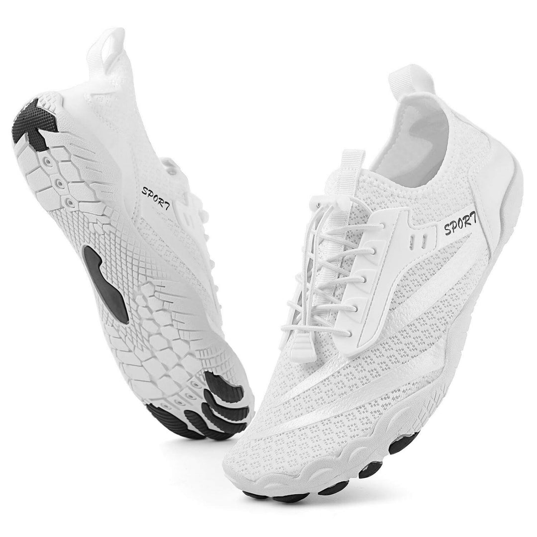 Paire de chaussures Feel Pro ultra-flexibles pour hommes et femmes, idéales pour le sport et les activités aquatiques.
